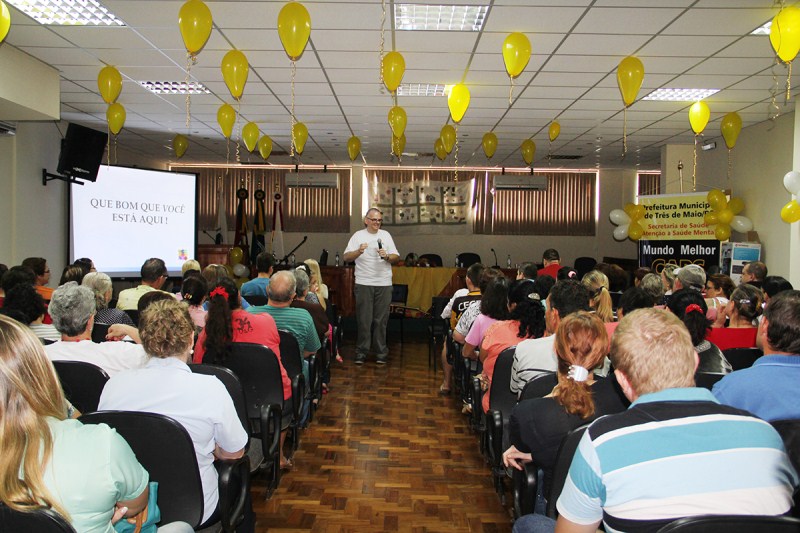 CAPS REALIZA ENCONTRO DE FAMILIARES E AMIGOS